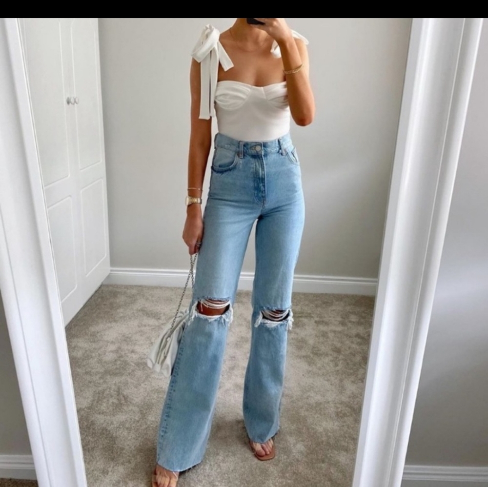 ZARA wide legged distressed denim